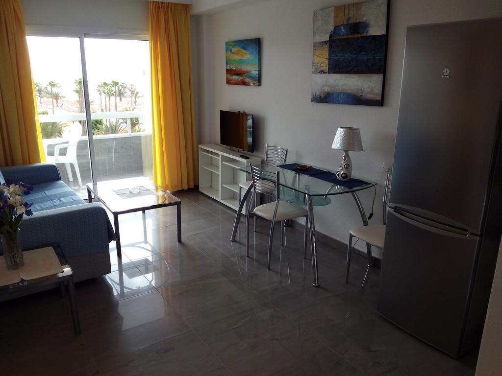 Apartamentos Los Aguacates Playa del Ingles  Luaran gambar