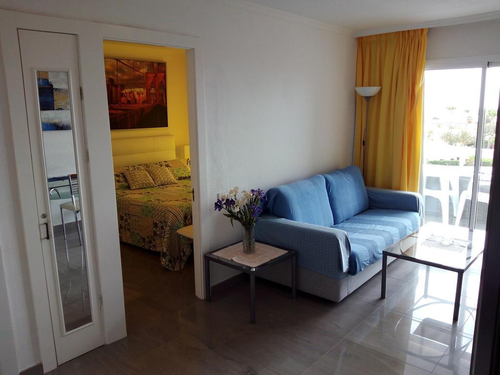 Apartamentos Los Aguacates Playa del Ingles  Luaran gambar